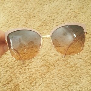 Tahari Sunglasses
